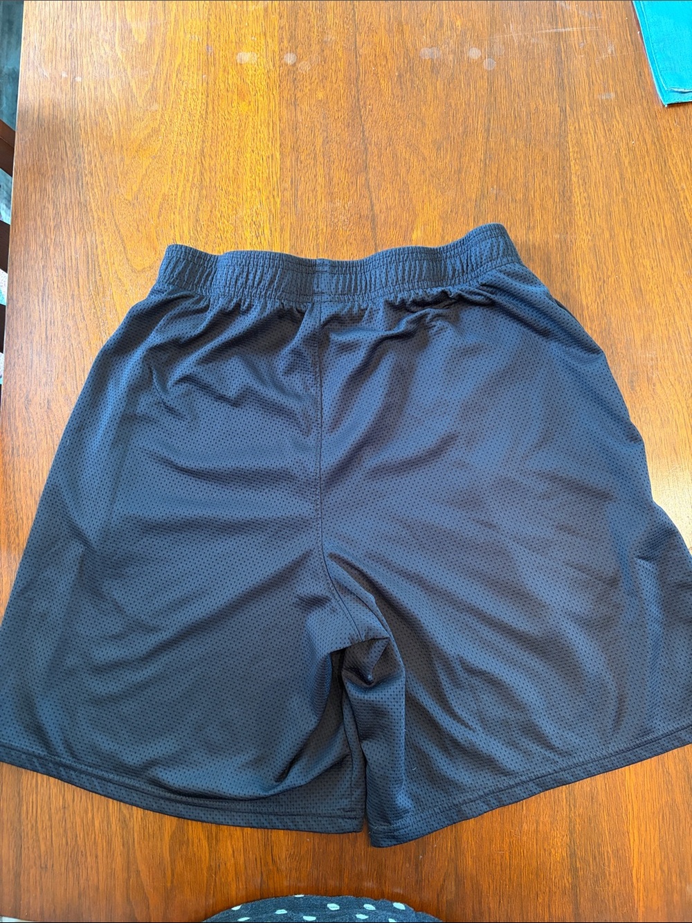 Under Armour Men's Dark Gray Athletic Mesh Shorts with Light Gray Drawstring - Picture 3 of 4